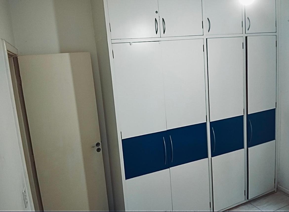 Quartos Privativos Px A Orla De Camburi Ed Real Madrid *